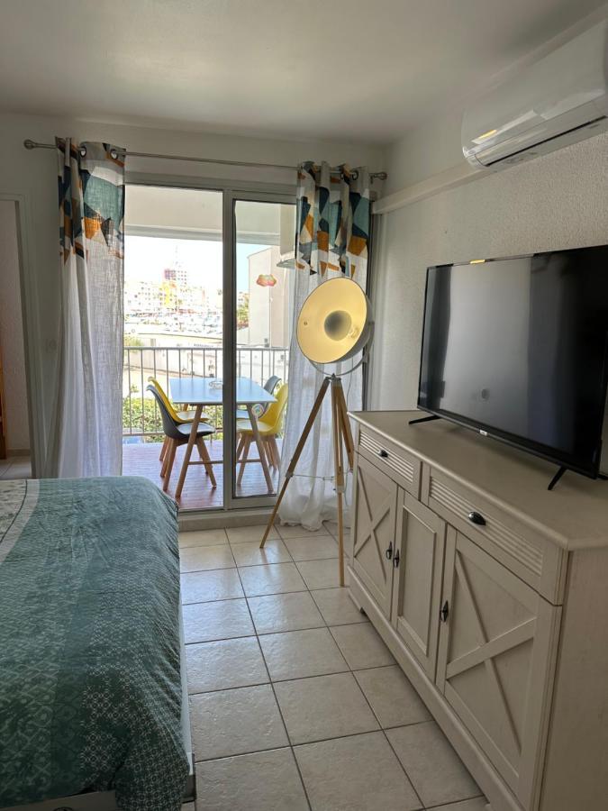 Vue Sur Le Port Apartman Agde Kültér fotó