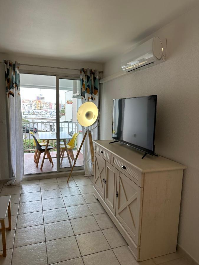 Vue Sur Le Port Apartman Agde Kültér fotó