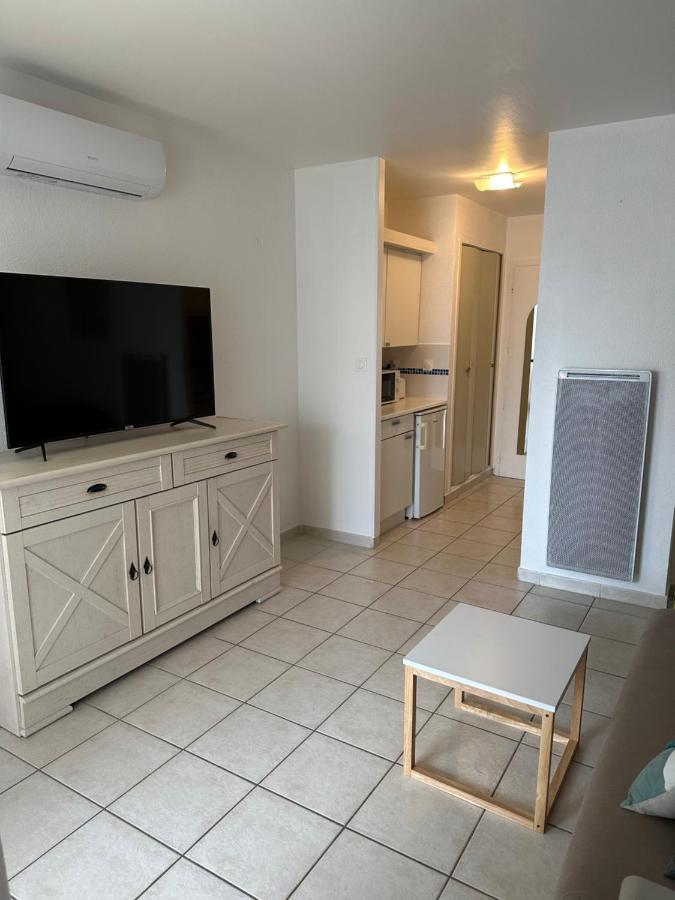 Vue Sur Le Port Apartman Agde Kültér fotó